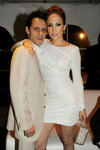 Jennifer-Lopez-dressed-1535495.jpg