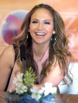 Jennifer-Lopez-dressed-1001600.jpg
